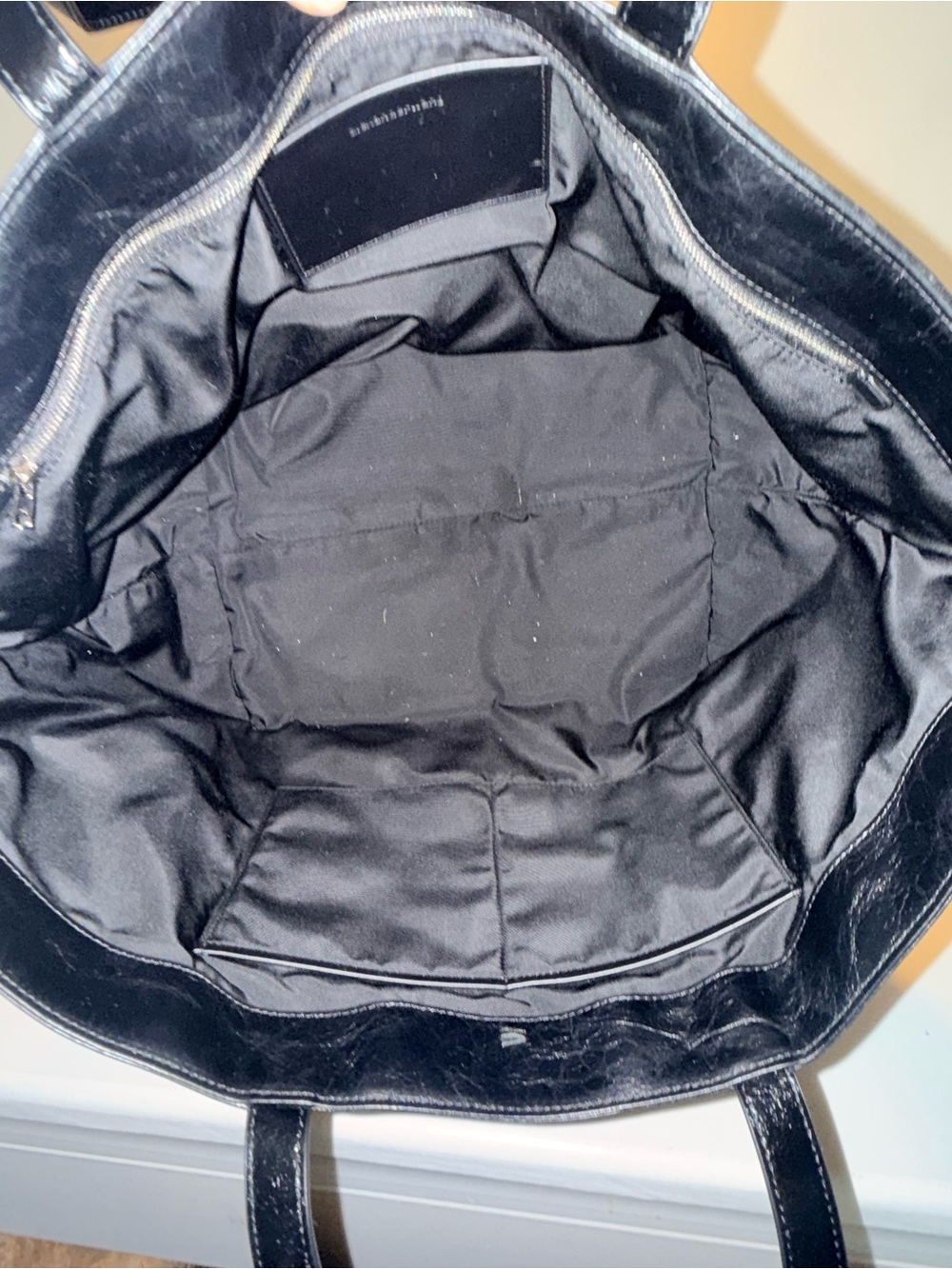 Alexander Wang Black Crinkled Leather Punch Large Tote Bag Pristine $595 Current - Picture 6 of 7